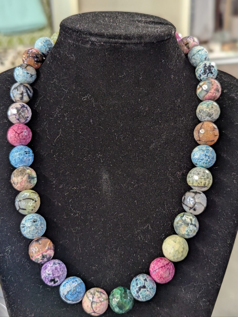 16mm Dragon's Vein Agate Necklace